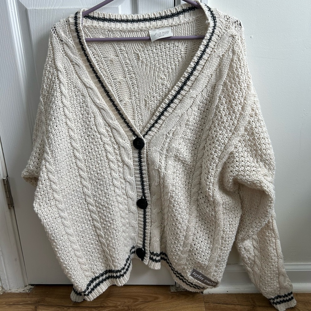 Official Taylor Swift Folklore Cardigan M/L
